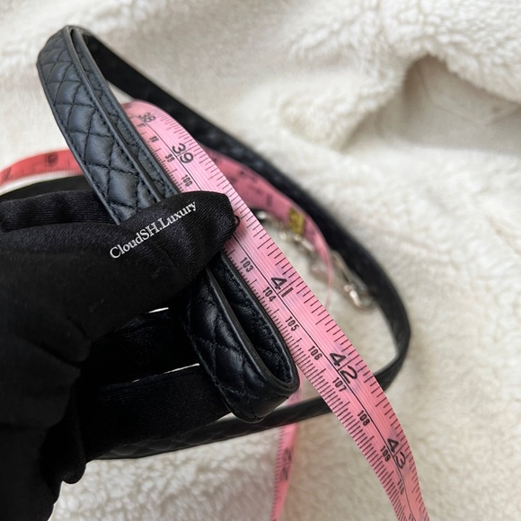 Auth Chanel Black Quilted CC Logo Dog Collar & Leash Set - Size Small - Picture 15 of 15